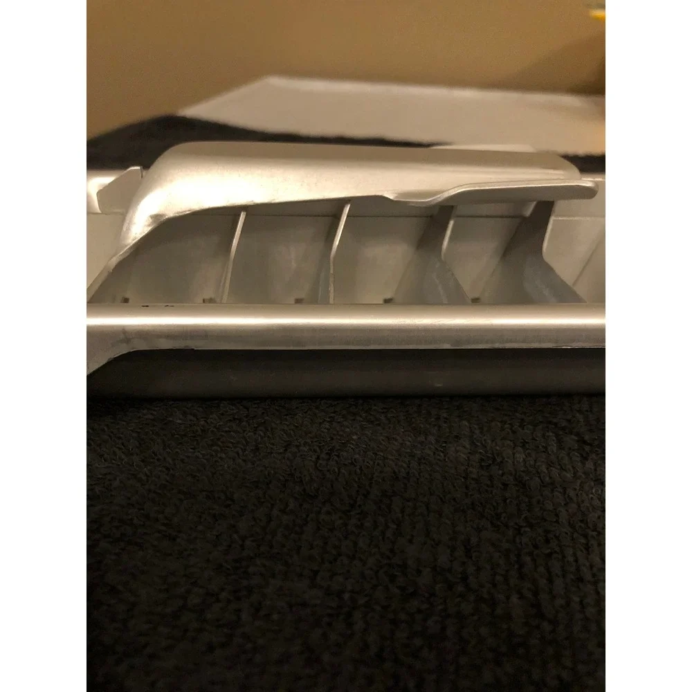 N/A vintage aluminum